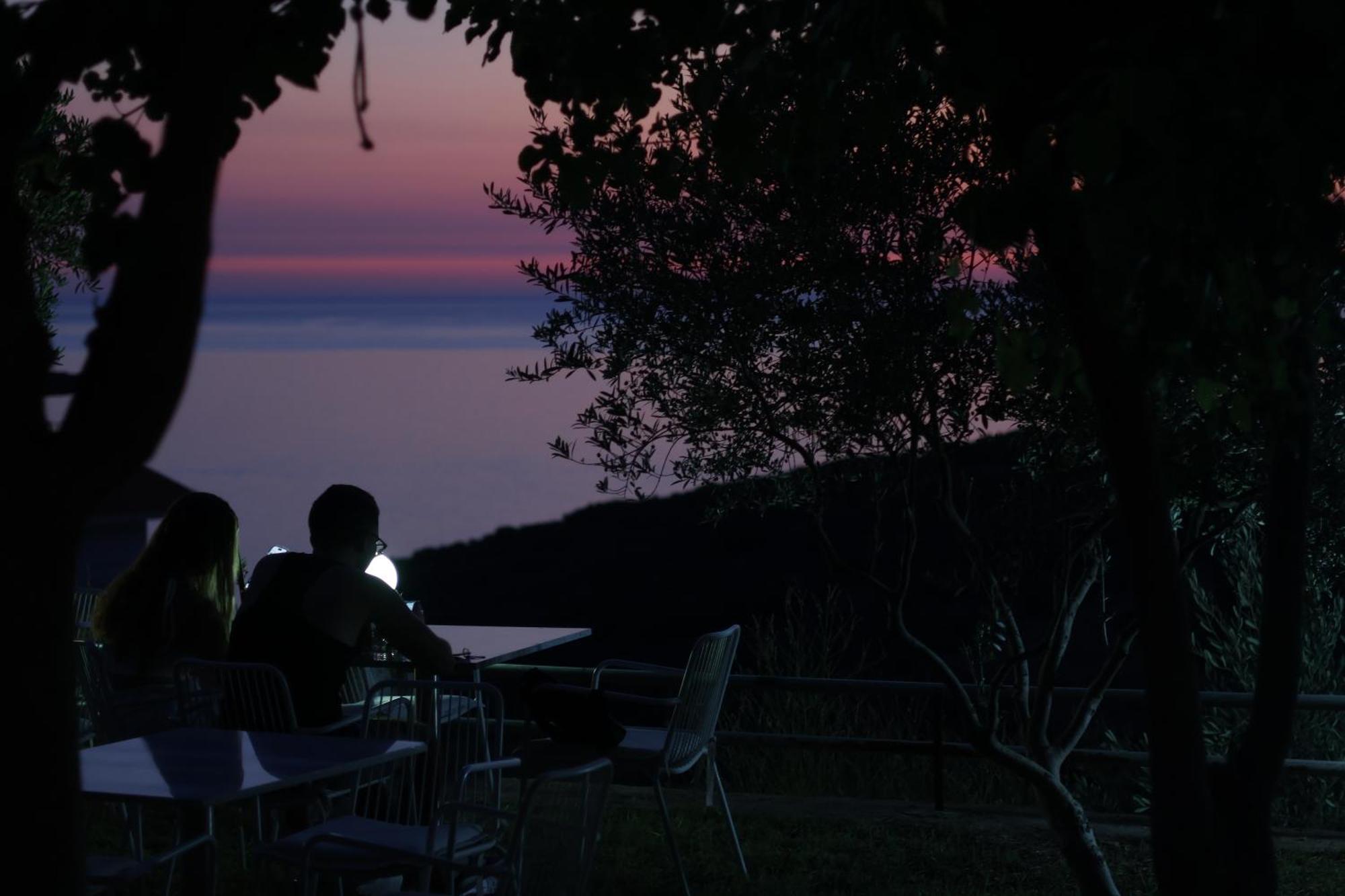 Sunset Serenity Himare Eksteriør bilde